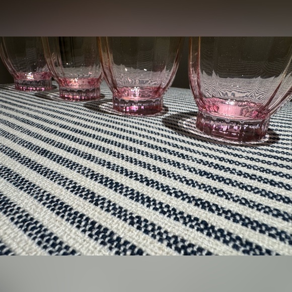 Anthropologie Olsen Pink Juice Glasses Set of 4 New Blush Pink Glassware - Picture 9 of 9